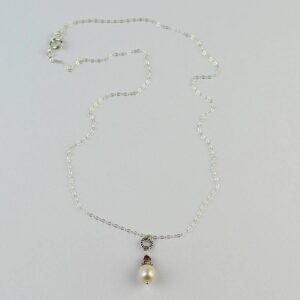 Freshwater Pearl Necklace with Faceted Garnet Bead