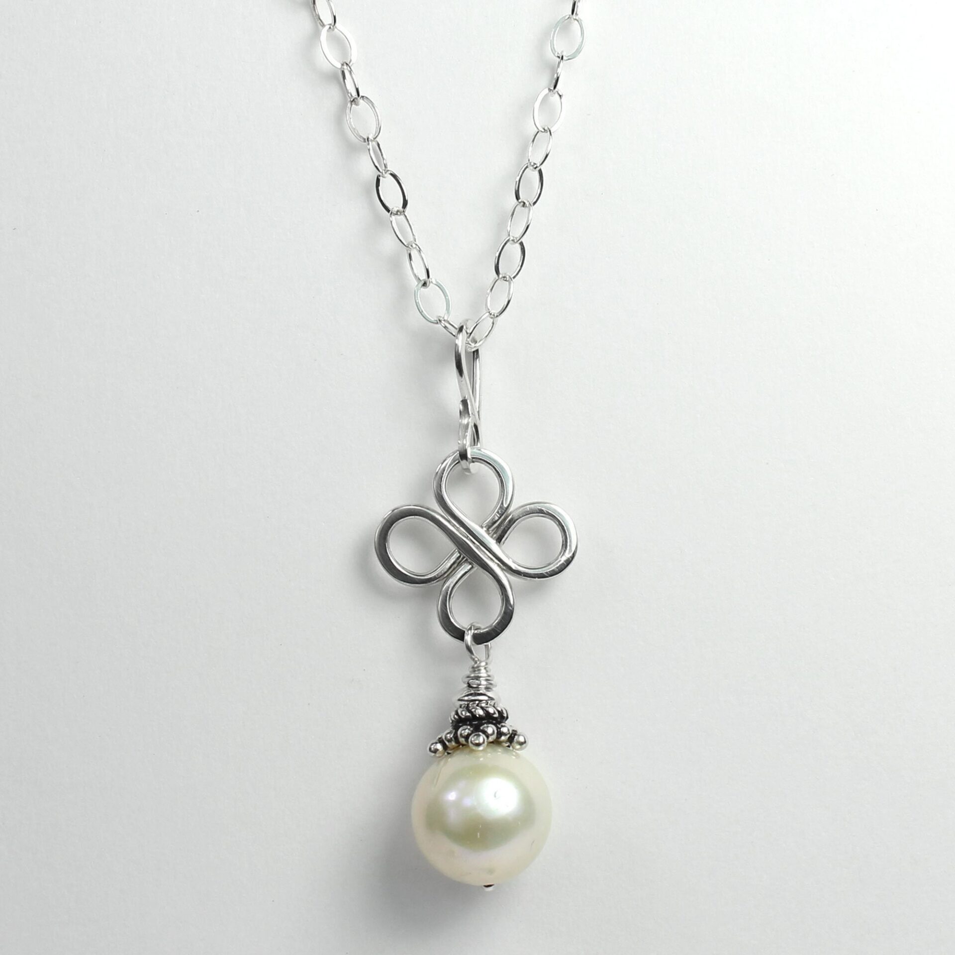 Single Pearl Necklace Sterling Silver